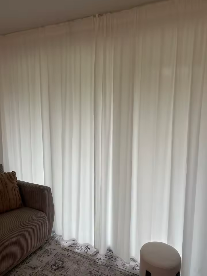 ביקורת מאת Neve